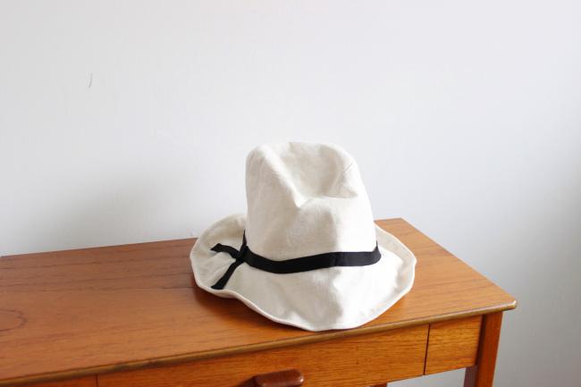 04302350_554241261cd59